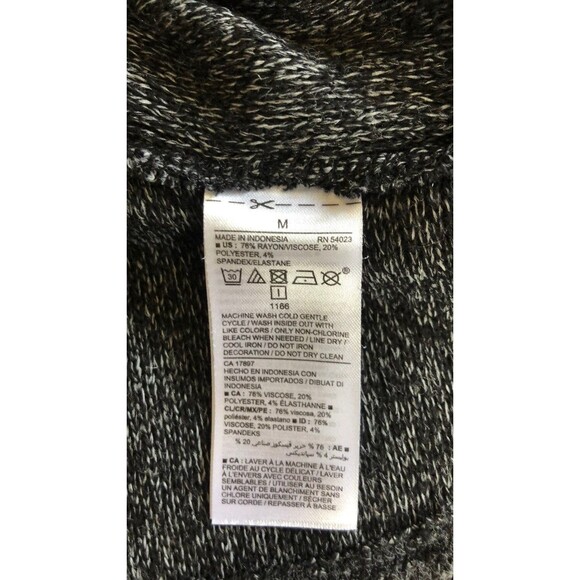 Old Navy Top (#3494) - Picture 3 of 4